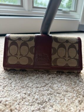 Coach Signature Canvas  Wallet – Khaki/Brown & Burgundy